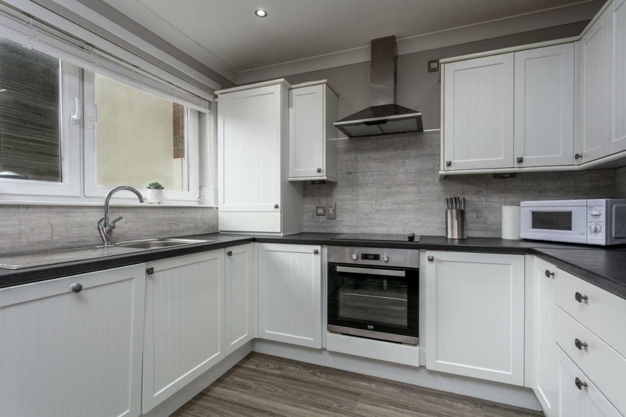 Iona Residence - Donnini Apartments Ayr Kültér fotó